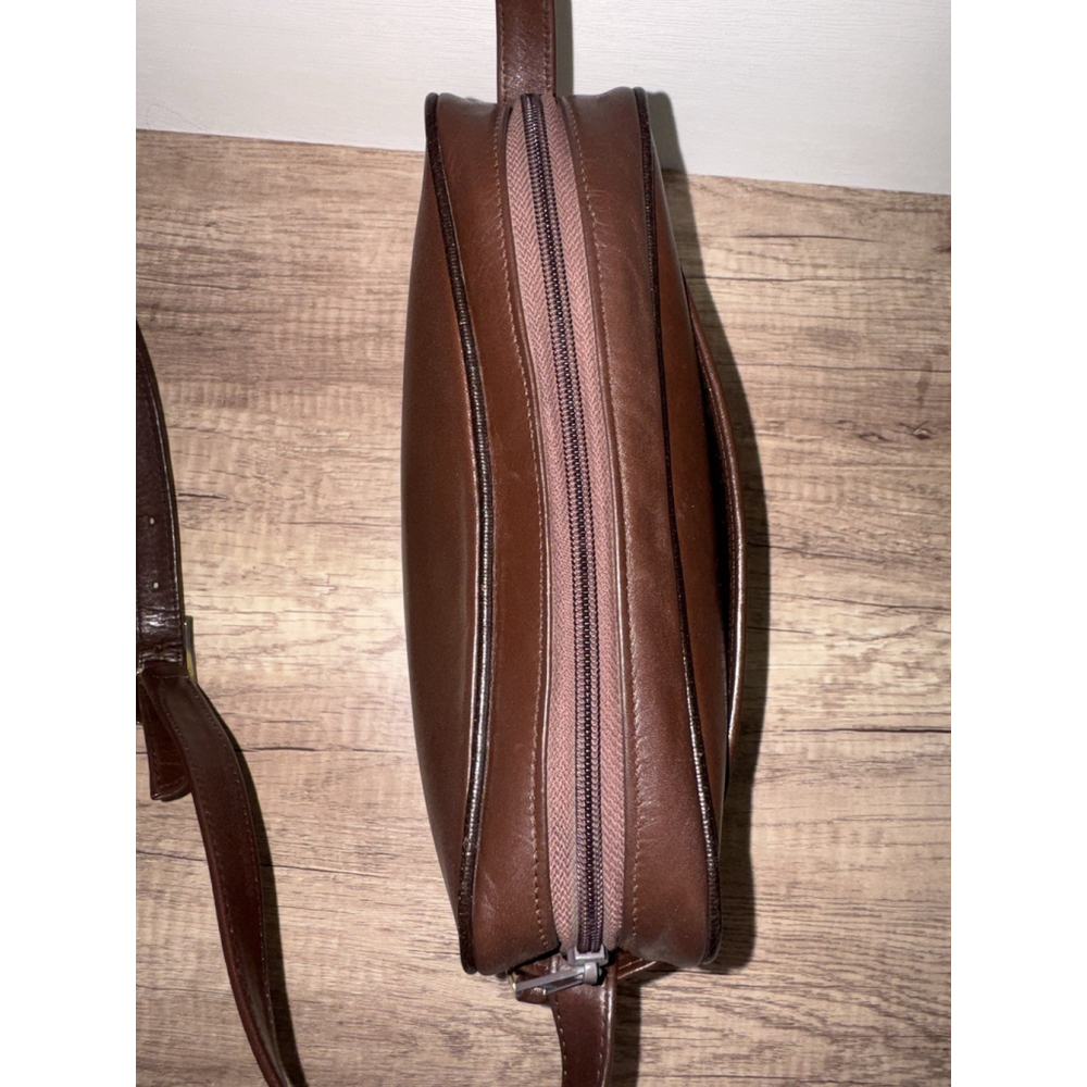 Vintage Givenchy Brown Leather 4G Logo Shoulder Bag Spain Quiet Luxury Classic - Picture 11 of 16